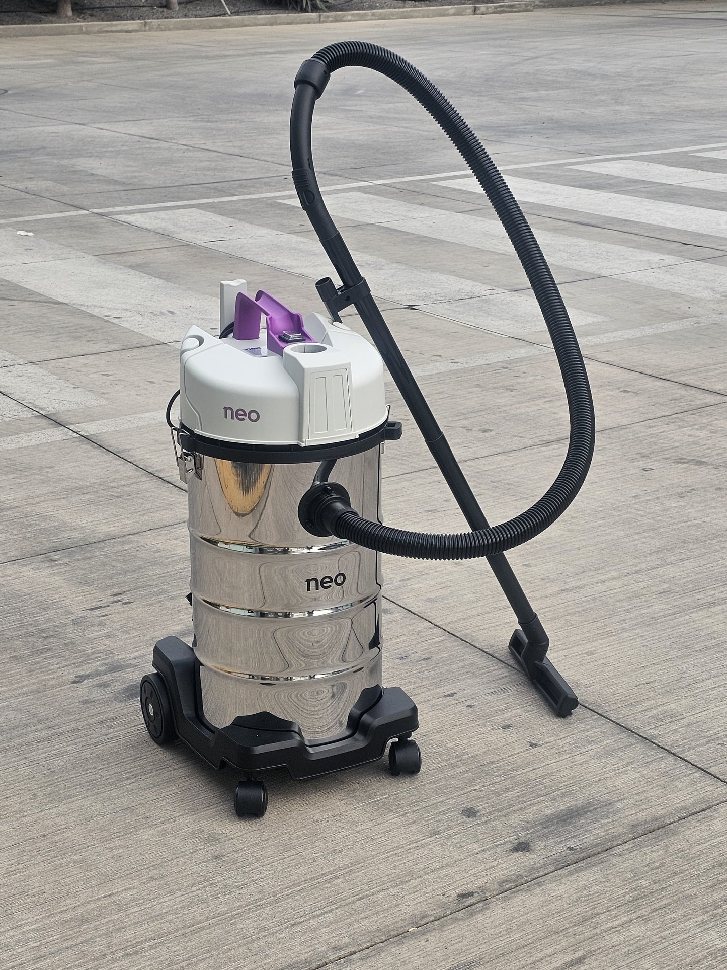 aspiradora 2 en 1 de 40 litros neo seco humedo 1400W industrial