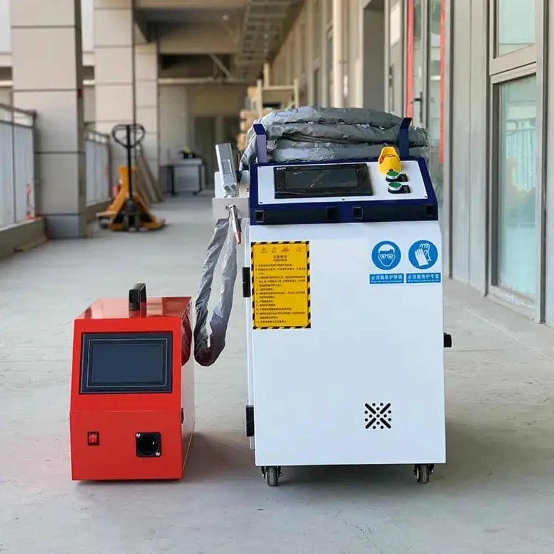 Equipo Láser 1500W 5 en 1 – Soldadura, Corte y Limpieza de Metal USO INDUSTRIAL