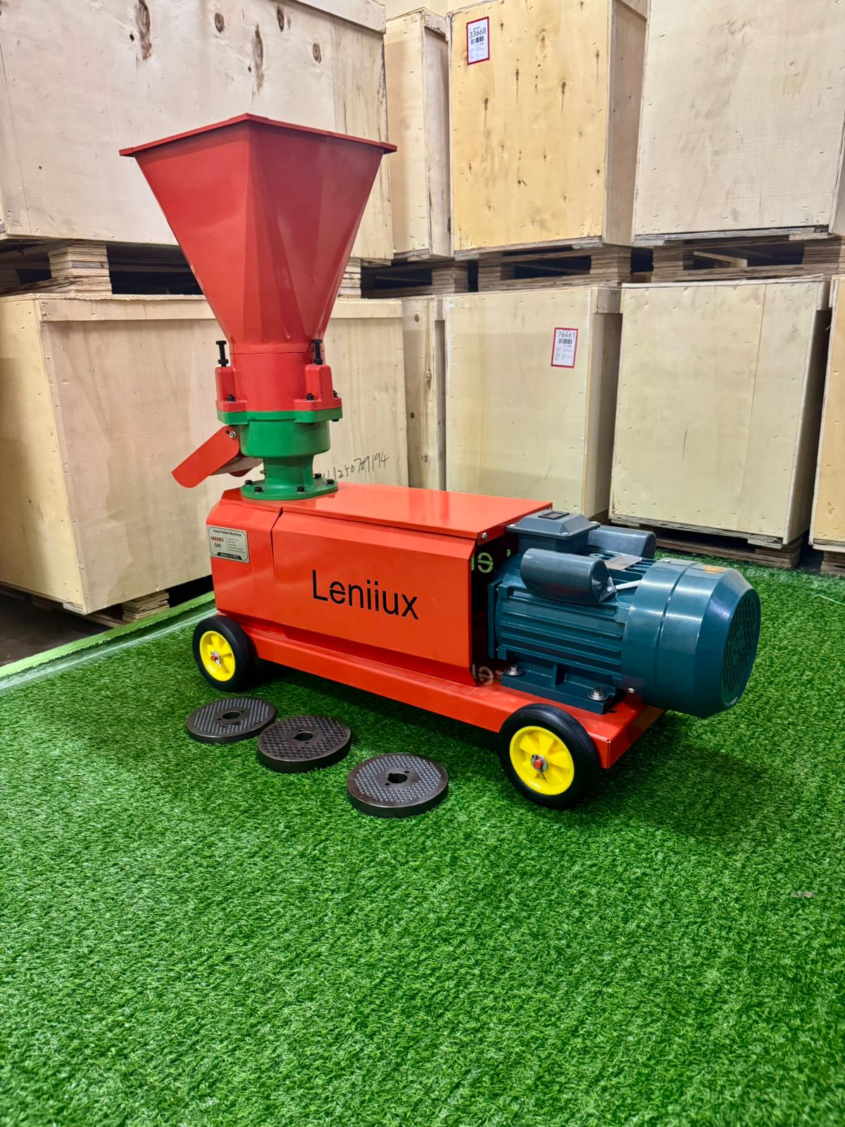 Peletizadora para alimentos de 8hp 200kg/h 220V monofásico (incluye discos 2.5,3,4,5)